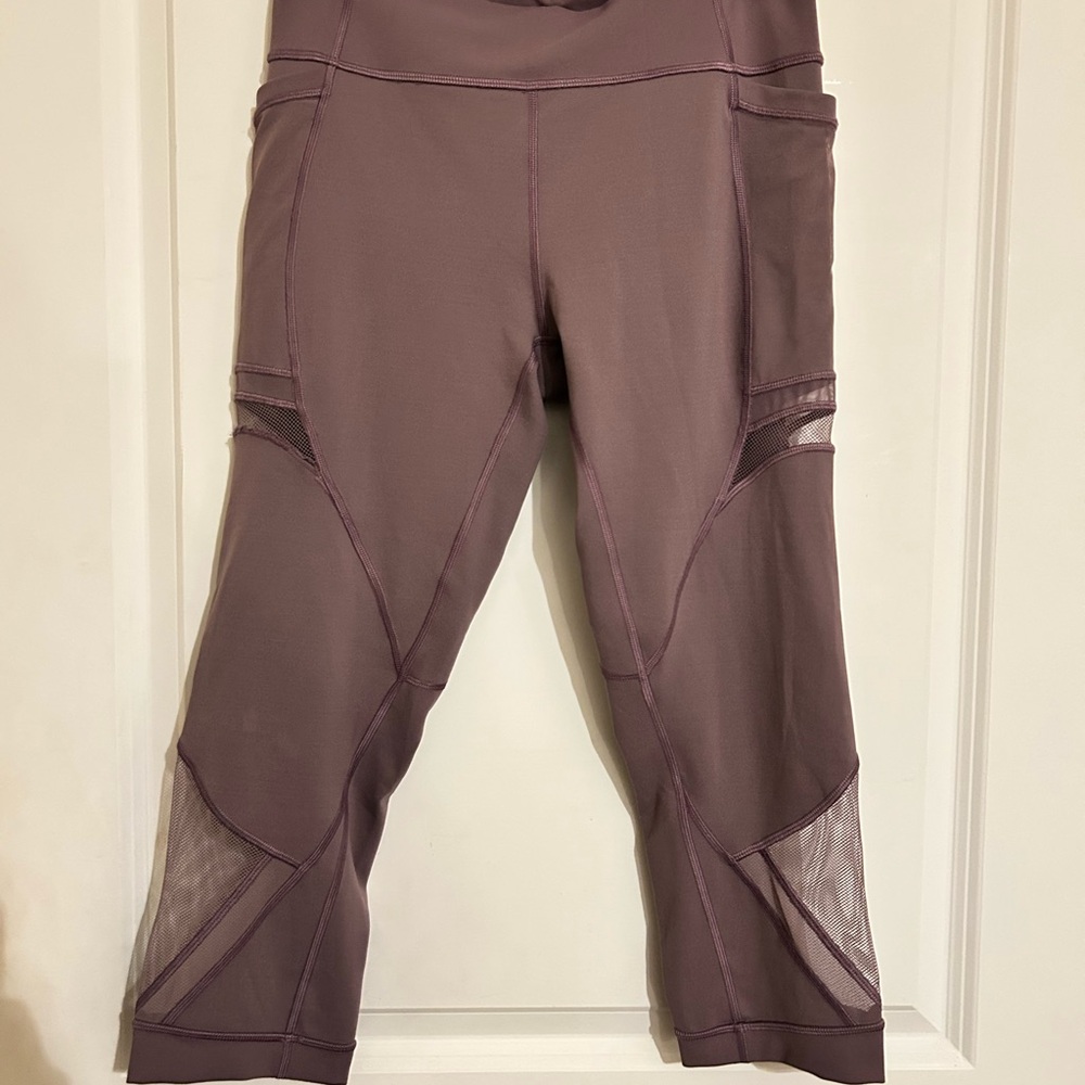 Lululemon Purple Cropped Mesh Leggings with Pockets